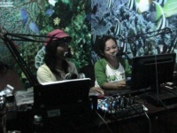 200px-Des_16_2012_-_dangdut_karaoke_2.jpg