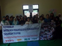 200px-Februari_3-5_2012_JRKL_Pendidikan_Instrumen_Pemantauan_Tayangan_TV_-_Tahap_I_-_RGL_.JPG