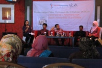 200px-Mei_7_2013_Peluncuran_Film_Dokumenter_Fundraising_Rakom.jpg