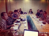 200px-Nopember_29_2012_PRC_FGD_3_Pemanfaatan_IT_untuk_Fundraising_Rakom.JPG